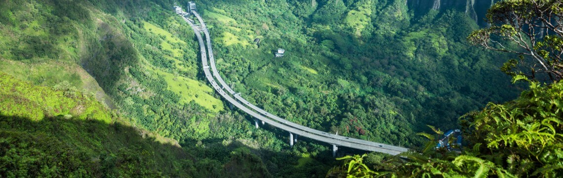 Aerial photograph of the road to the Stairway to Heaven on Oahu, Hawaii.