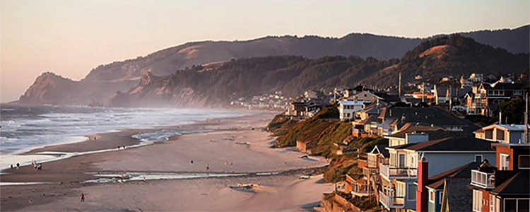 Beach view of Lincoln City, Oregon