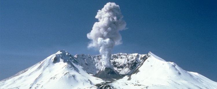  Mount St. Helens.